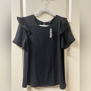 Ann Taylor fluttered short sleeve blouse